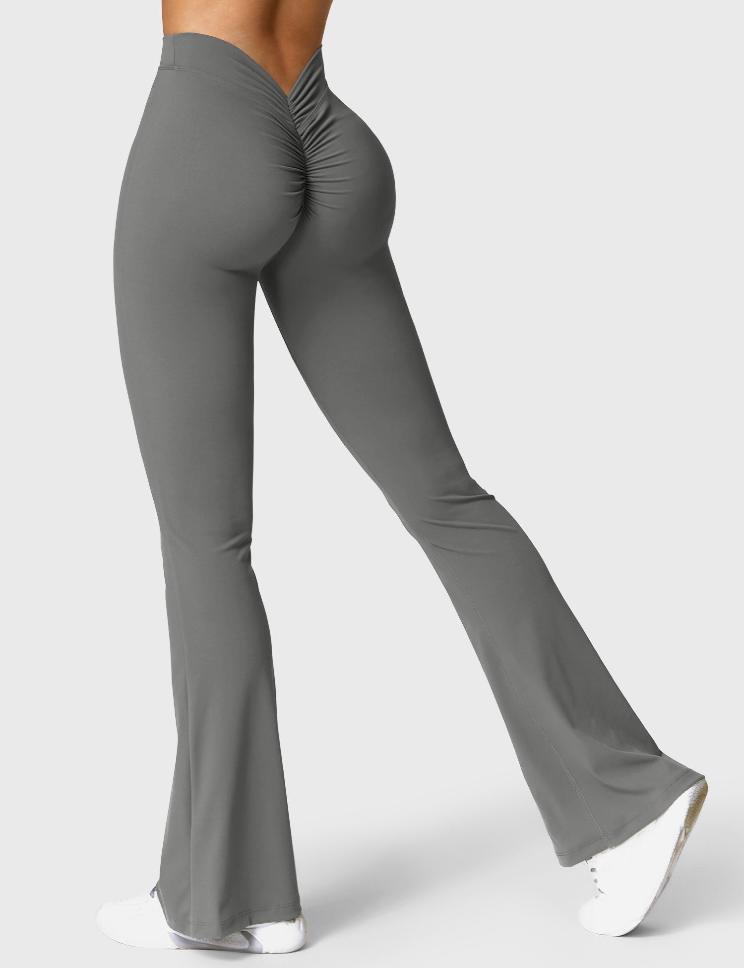 Aligna™ V-back Flare Leggings